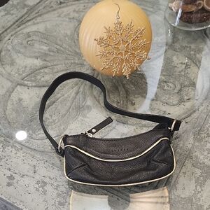 Elegant Black And Gold Leather Shoulder Bag Wallet Wristlet Made In Italy